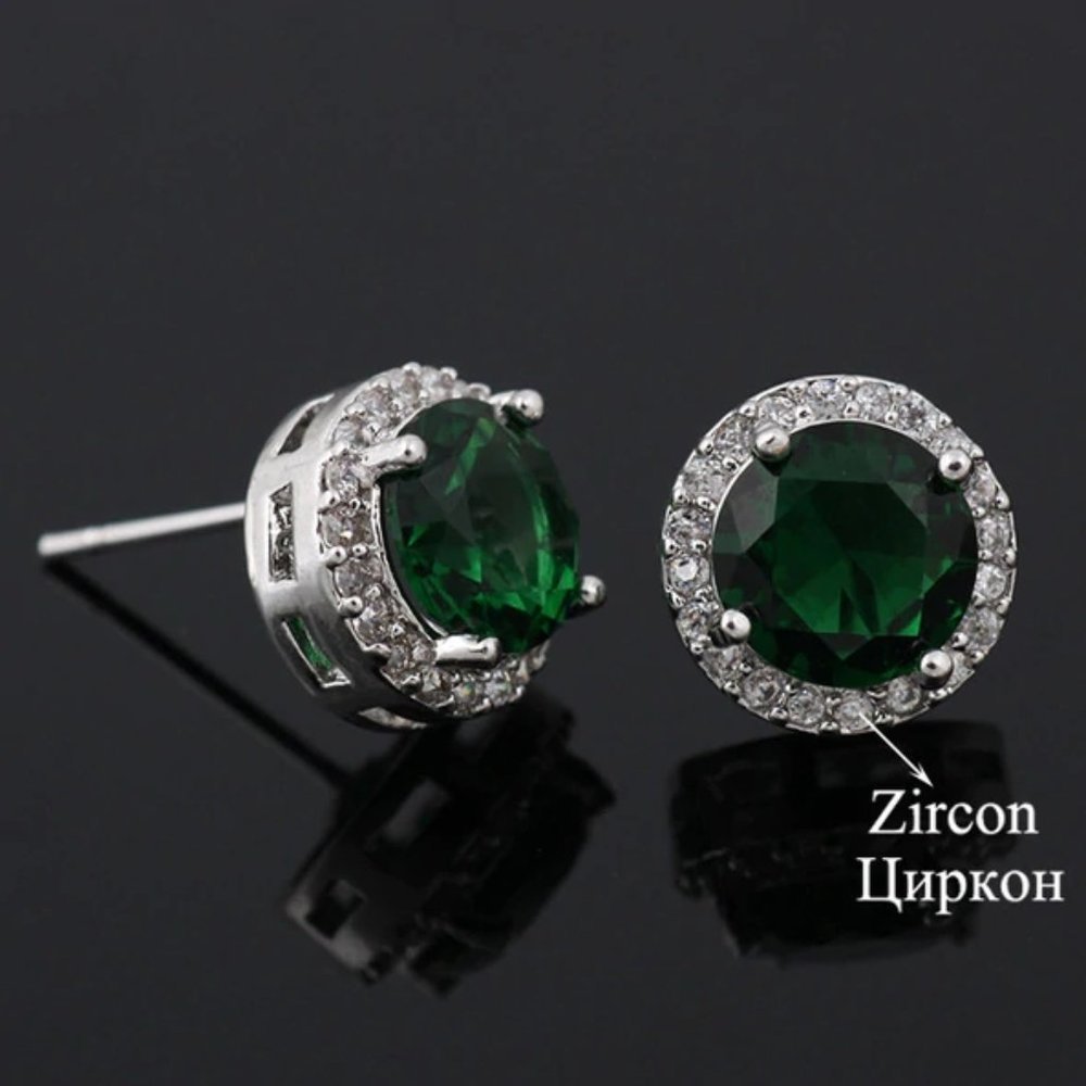 🎁925 Silver Plated CZ Classic Stud Earrings for Women, UNVN12442